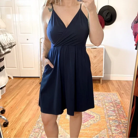 STYLEWORD | Navy Blue Sleeveless Pocket Dress - Picture 4 of 10